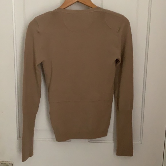 Burberry sweater - Picture 4 of 8
